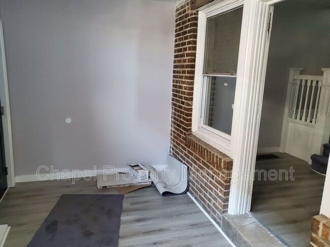 Building Photo - 118 S 57th St