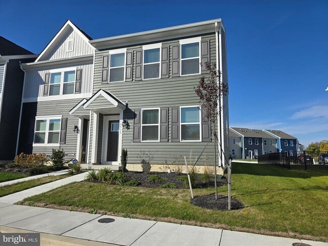 Building Photo - 10935 Farmerfield St