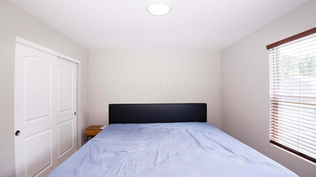 Building Photo - 7320 Blackwell Dr