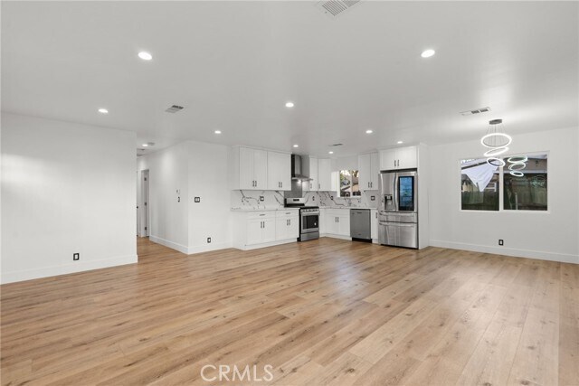 Building Photo - 12869 Norris Ave