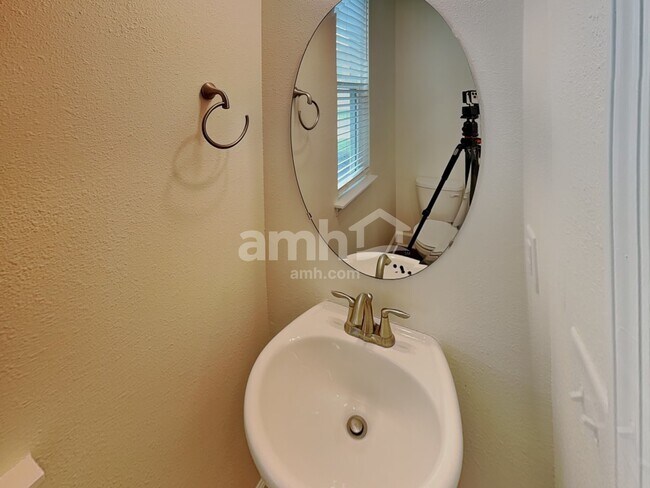 Building Photo - 2900 Calebs Cove Way