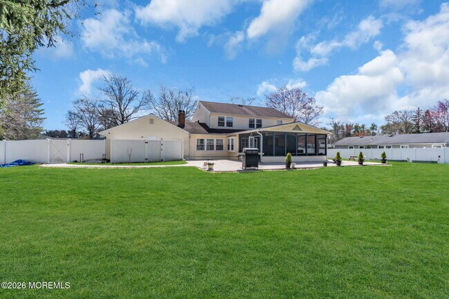 Building Photo - 22 Collingwood Rd