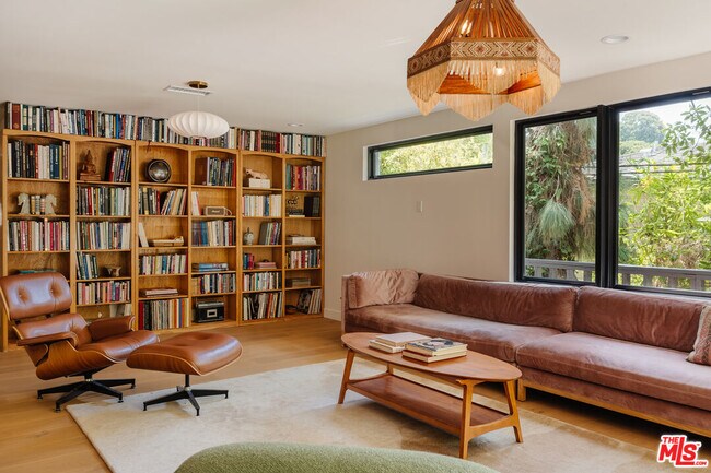 Building Photo - 12220 Benmore Terrace
