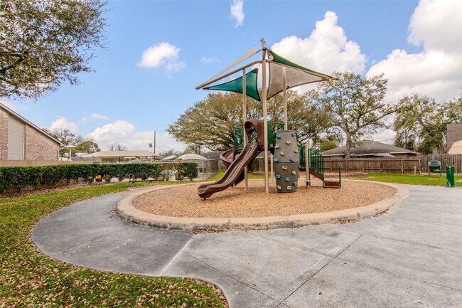 Building Photo - 11731 McLain Blvd