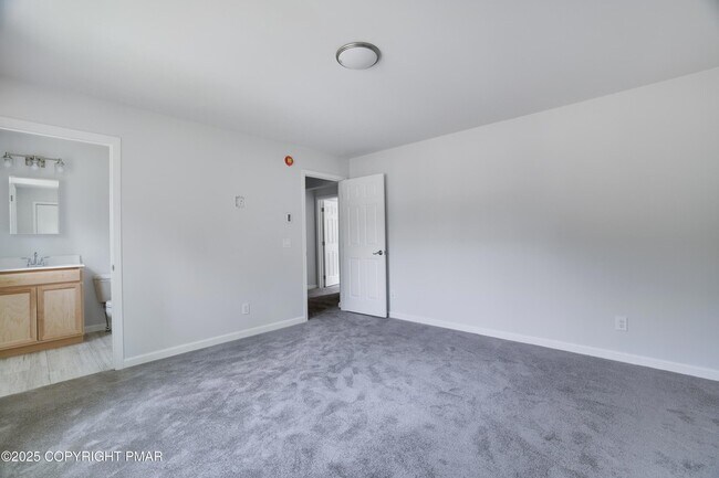 Building Photo - 8475 Bumble Bee Way