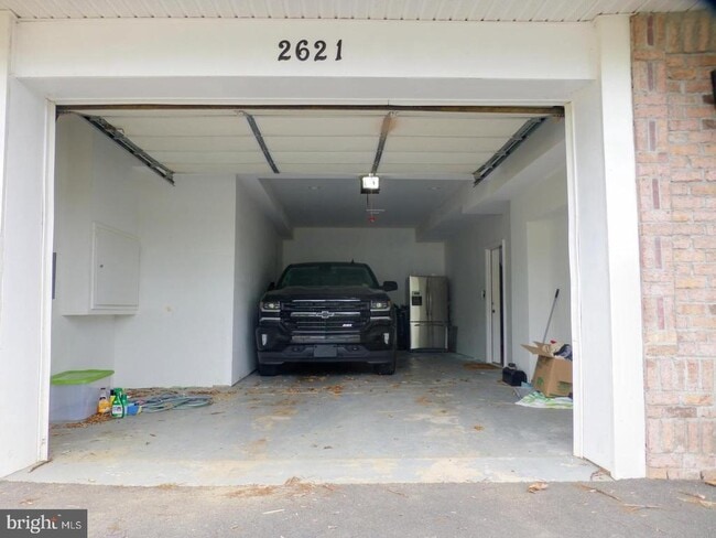 Building Photo - 2621 Stenhouse Pl