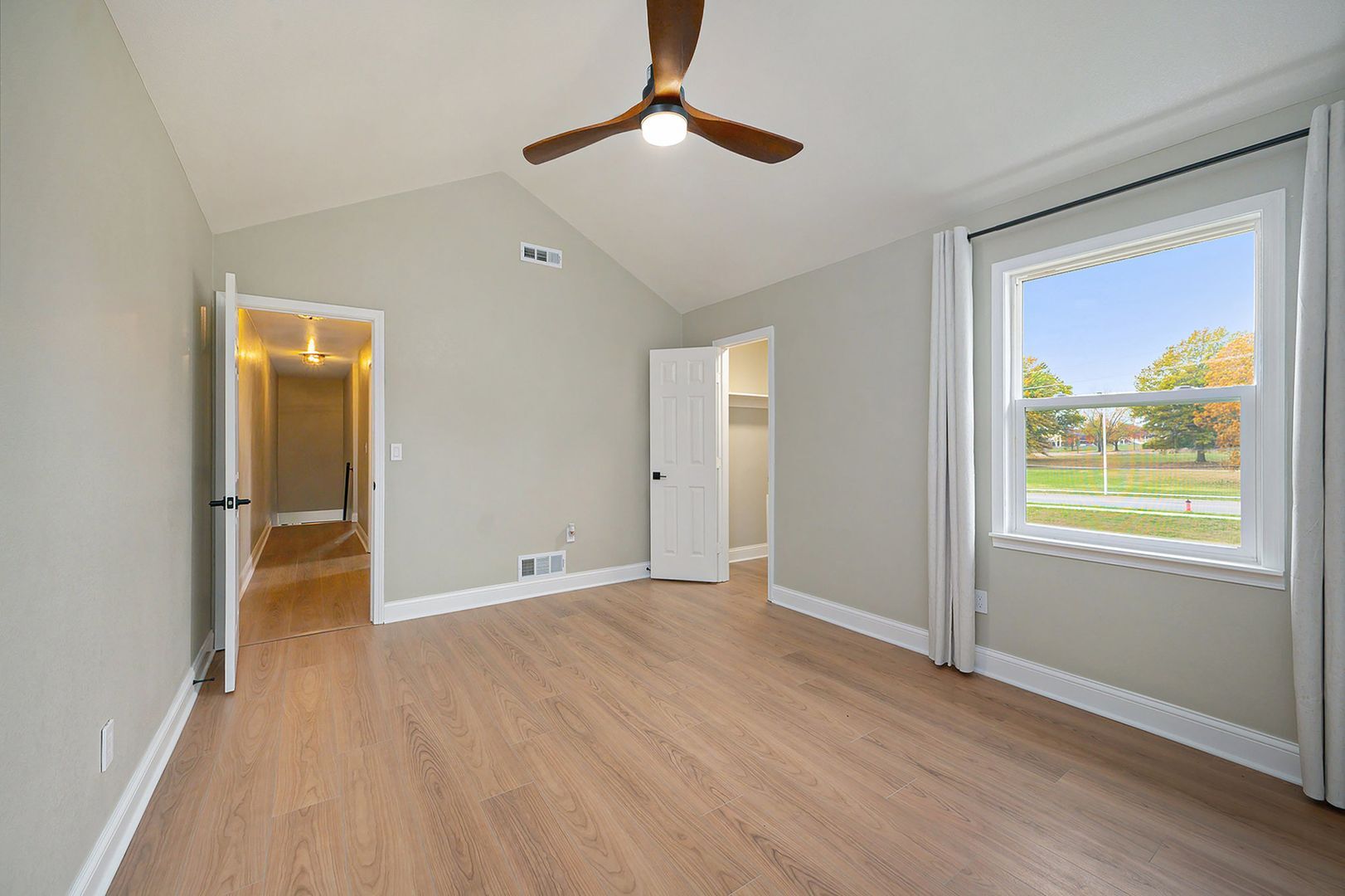 Building Photo - 7401 Longview Rd