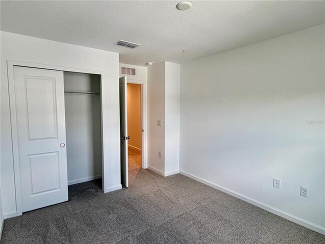 Building Photo - 9976 Red Canoe Aly