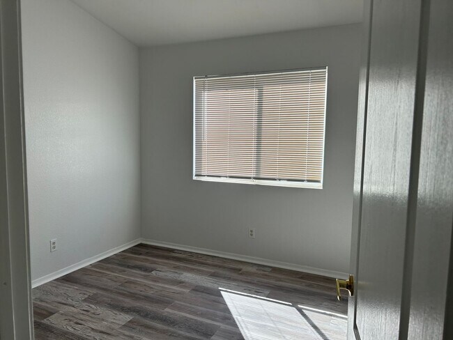 Building Photo - Single Story North Las Vegas Home