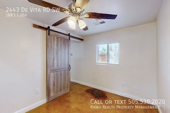 Building Photo - 2443 De Vita Rd SW