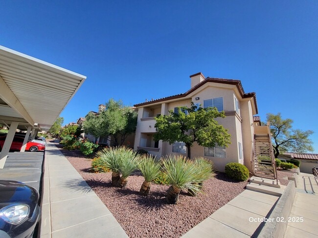 Building Photo - 8501 W University Ave