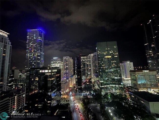 Building Photo - 1250 S Miami Ave
