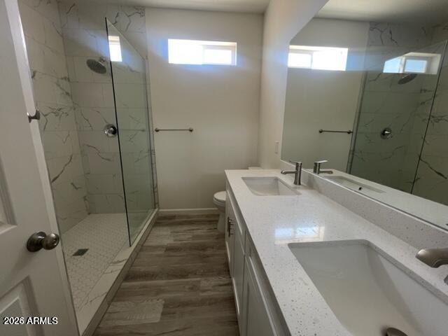 Building Photo - 1341 E Pueblo Ave