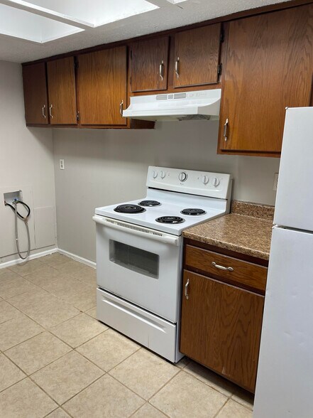 Building Photo - 11001 NW Lema Dr