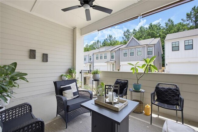 Building Photo - 730 Stickley Oak Way