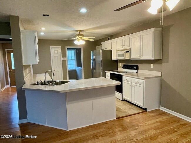 Building Photo - 11901 Anoka Ct