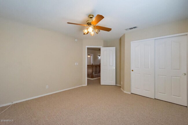 Building Photo - 454 E Baylor Ln