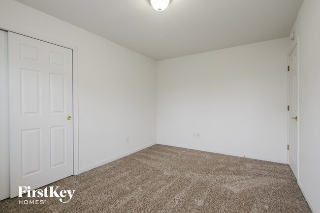 Building Photo - 1038 Rentham Ln