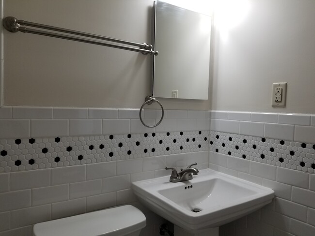 Bathroom - 1405 Taylor Ave