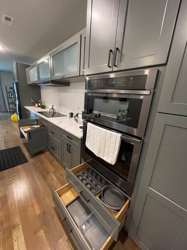 Building Photo - 1505 Jefferson St