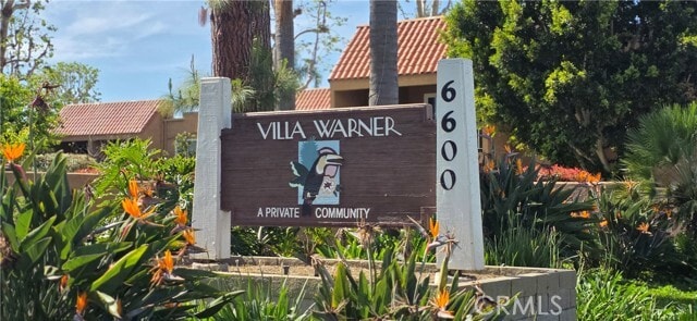 Building Photo - 6600 Warner Ave