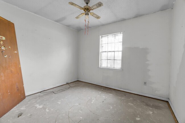 Building Photo - 4309 Brewer Ct