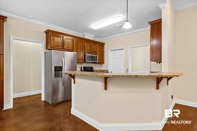 Building Photo - 20720 Northwood St