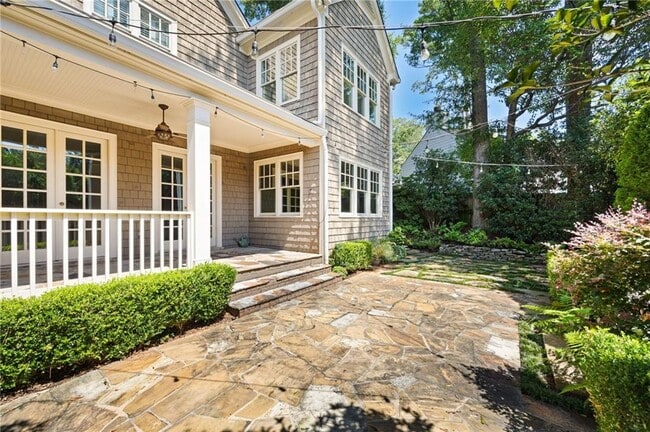 Building Photo - 3487 Habersham Rd NW
