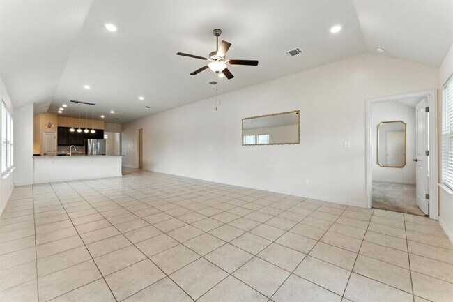 Building Photo - 237 Red Granite Dr