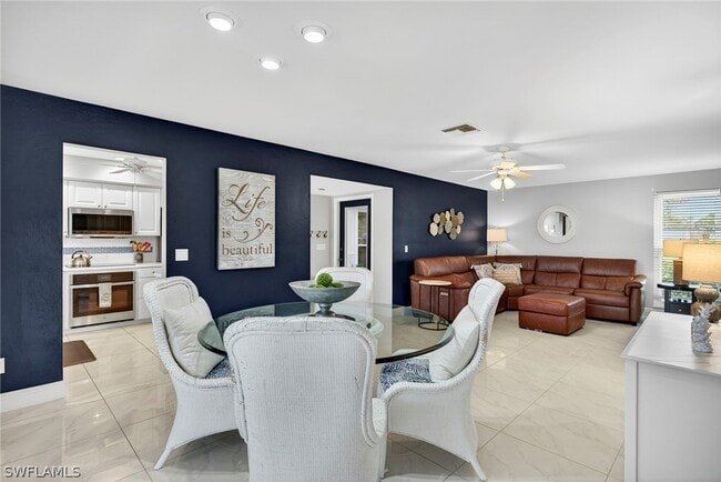 Building Photo - 3111 Boca Ciega Dr