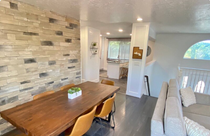 Building Photo - 642 Star Crest Dr W