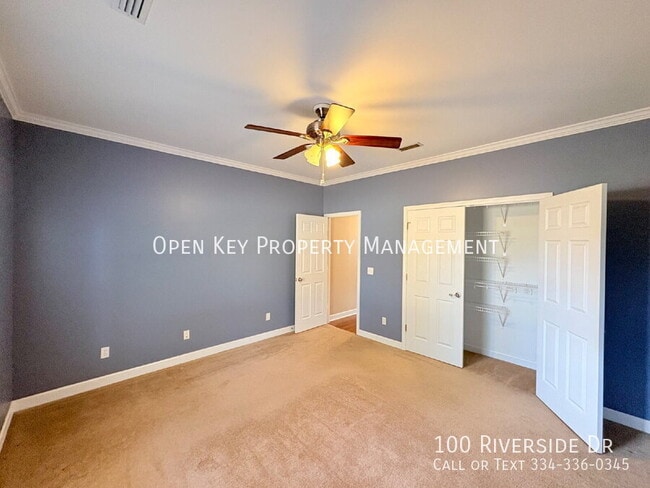 Building Photo - 100 Riverside Dr