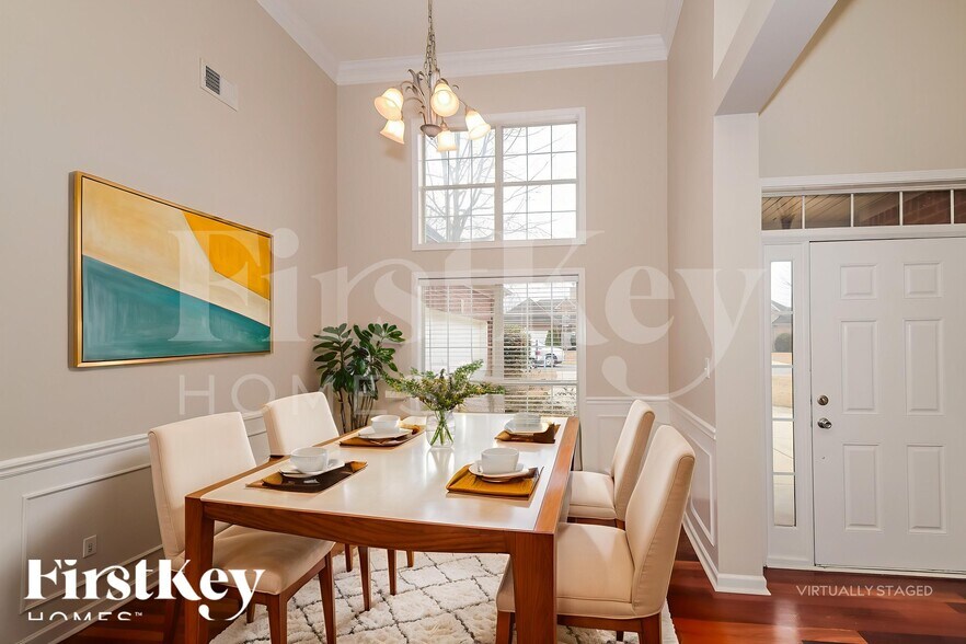 Building Photo - 1011 Alden Glen Dr