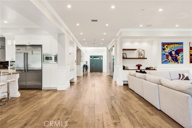 Building Photo - 12439 Kling St