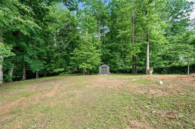 Building Photo - 4205 Mabry Rd