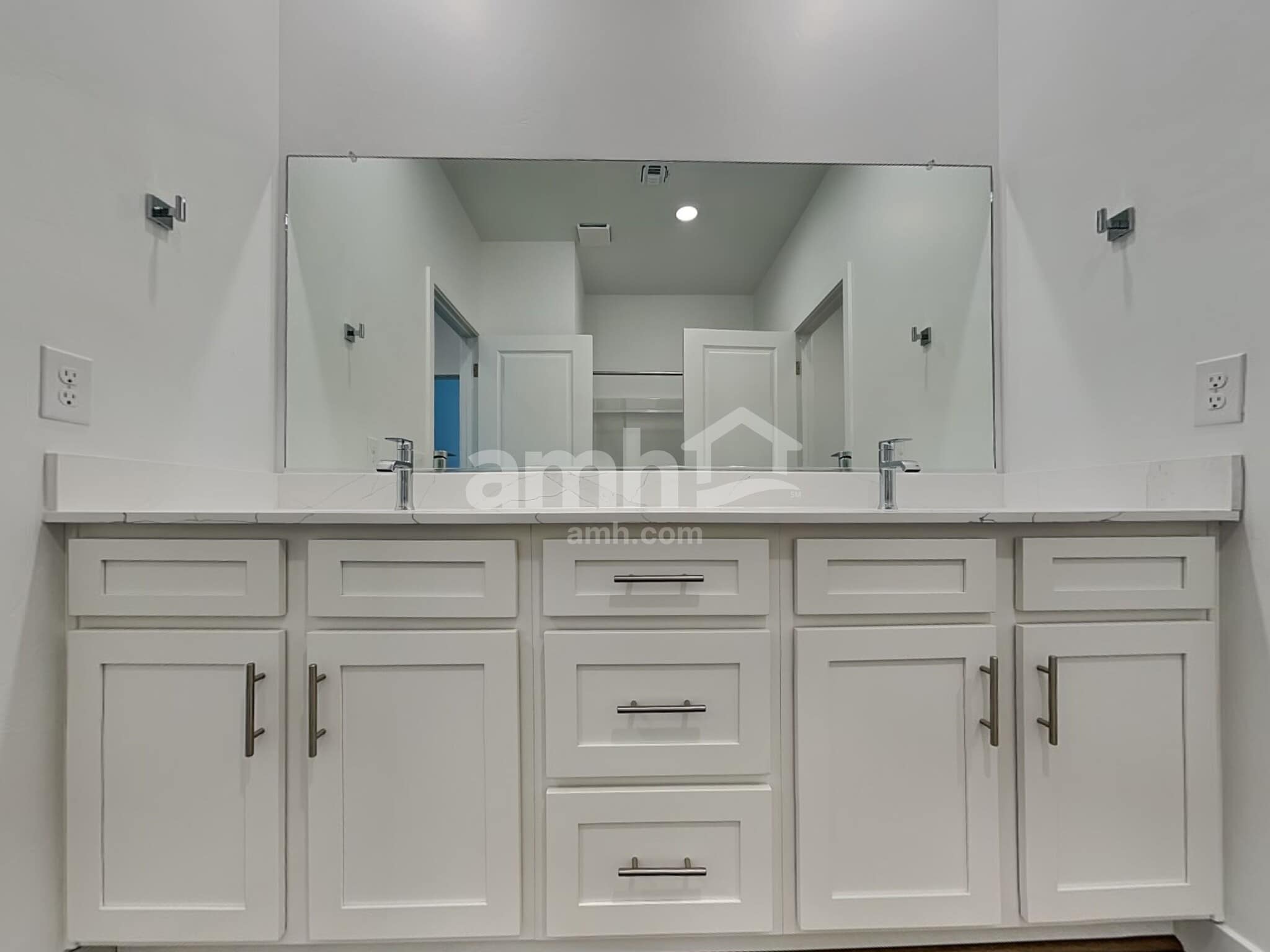 Building Photo - 13112 N Serenity Vly Dr