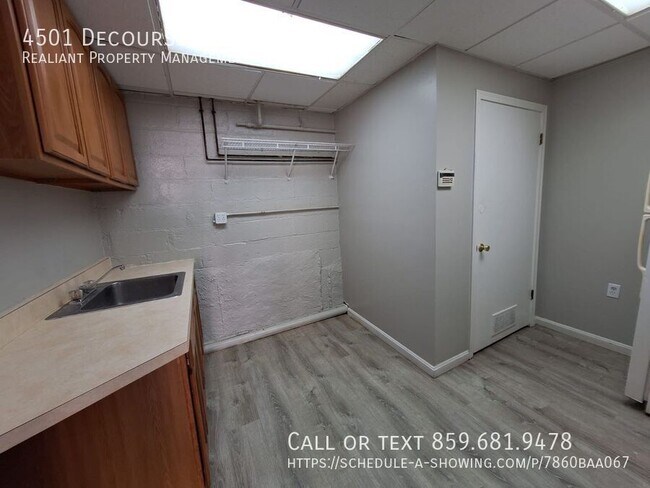 Building Photo - 4501 Decoursey Ave