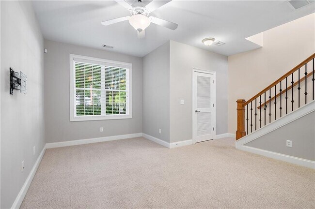 Building Photo - 1420 Briarhaven Trail