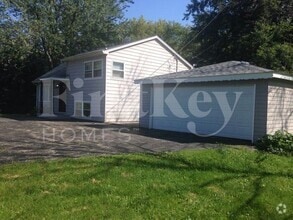 Building Photo - 12865 W Highland Ave