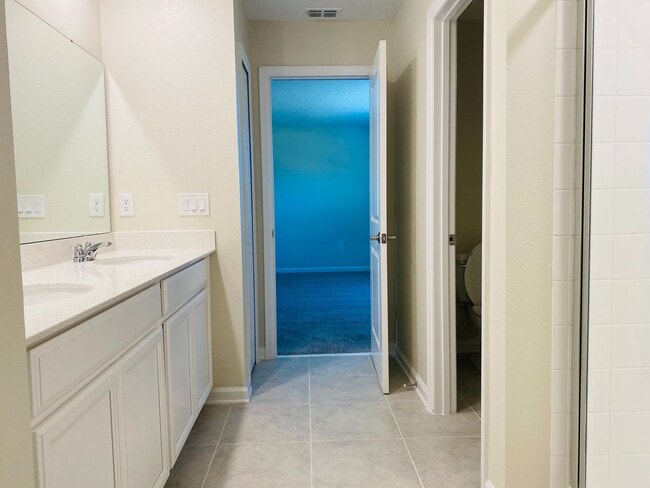 Building Photo - Awesome House at Sawgrass Bay for Rent