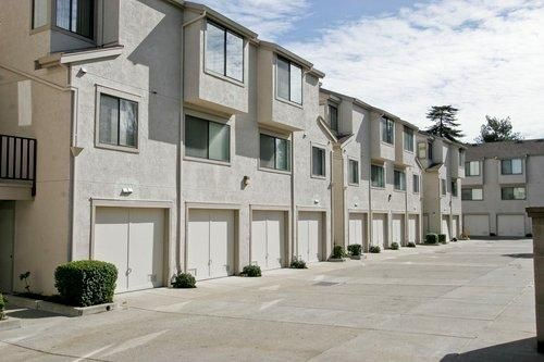 Building Photo - Deanza Terrace