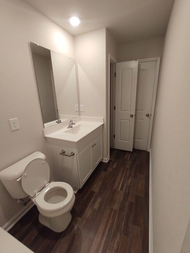 Building Photo - BRAND-NEW Townhome Located in Sanford- Minutes from Shopping, Dining, and Community Parks! Wont l...