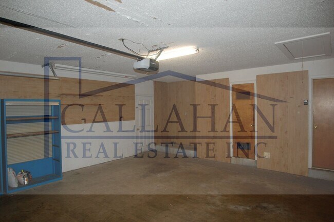 Building Photo - Sherwood 3 Bedroom Home