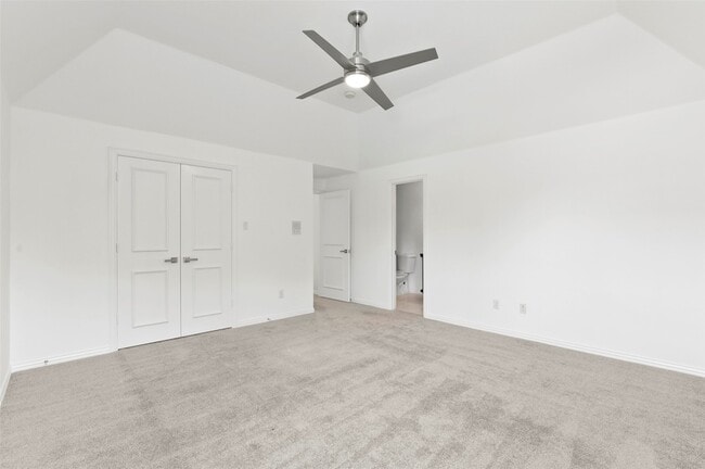 Building Photo - 914 Edgemeer Ln