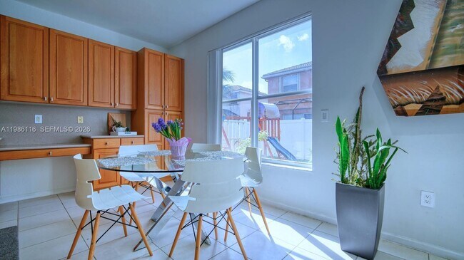 Building Photo - 16388 SW 28th St