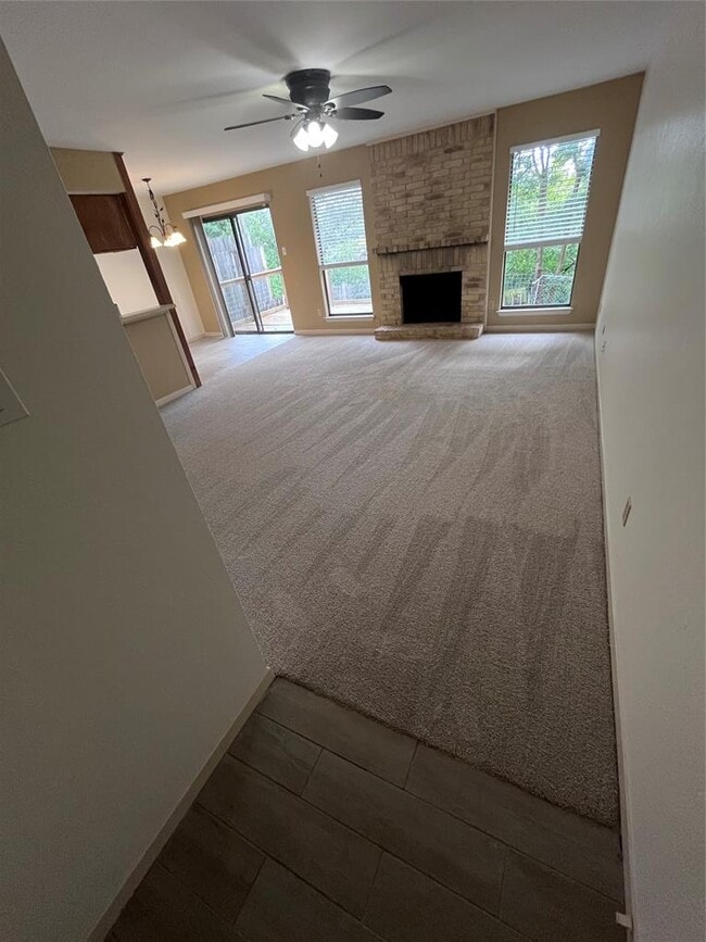 Building Photo - 6490 Hart Ln