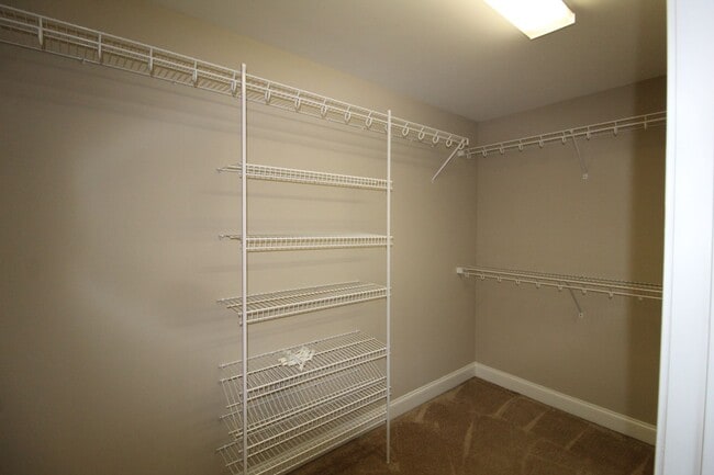 Building Photo - 500 Callaway Circle