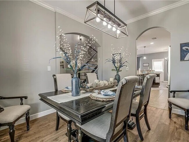 Building Photo - Beautiful 4bed/2.5bath Home Available in Mustang, OK