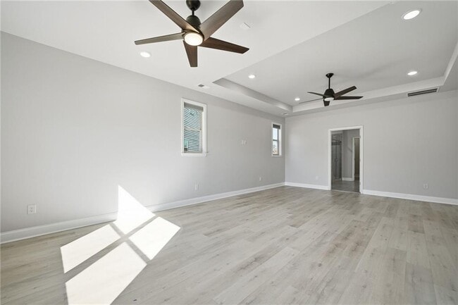 Building Photo - 7040 Ansley Pk Wy