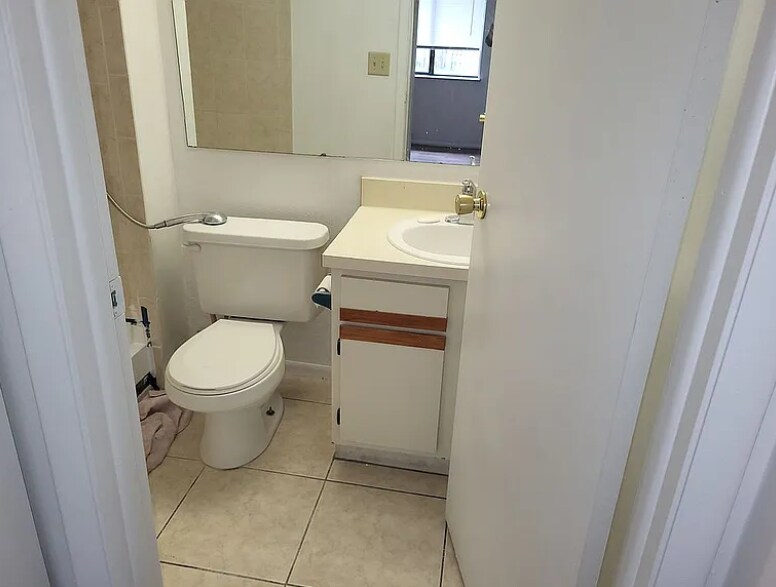 Building Photo - 7507 Katherine Dr